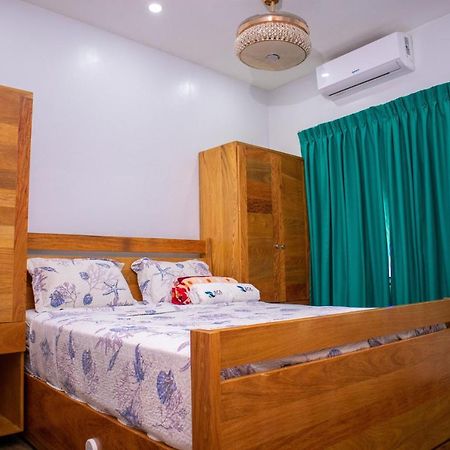 Residencial Sfa Pedernales Villa Bagian luar foto