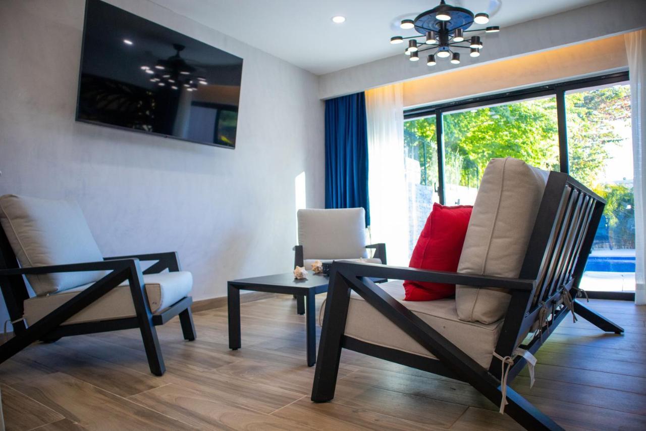 Residencial Sfa Pedernales Villa Bagian luar foto